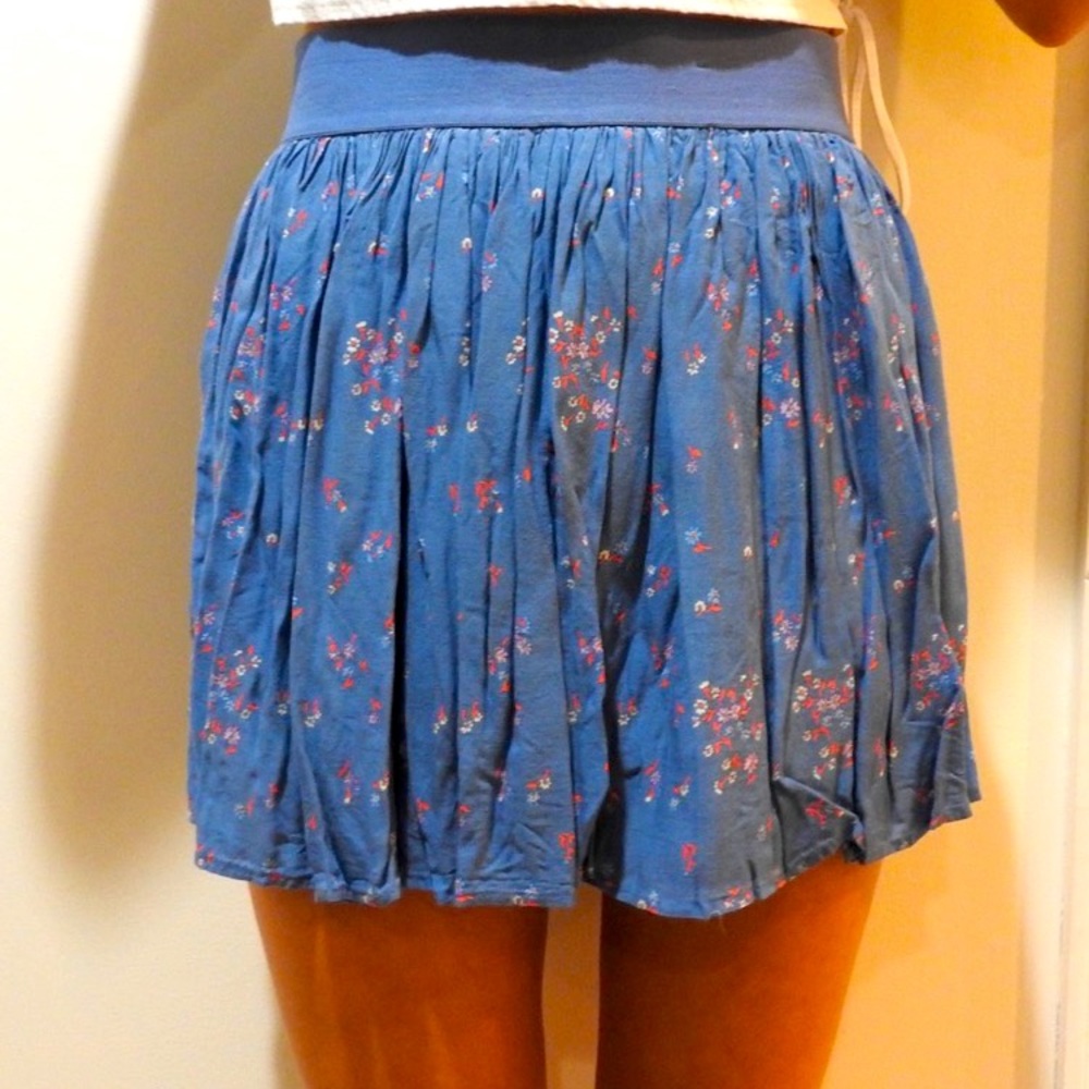 American eagle XS skirt